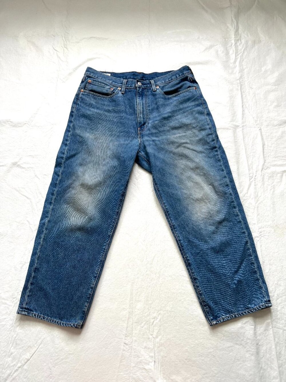 Levis jeans medium wash denim baggy stay loose fit 34x26 cropped big E capital